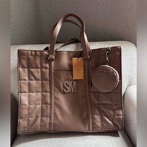 NEW Steve Madden Tote Bag. 14"H x 17"W x 3.5"D Mushroom Color